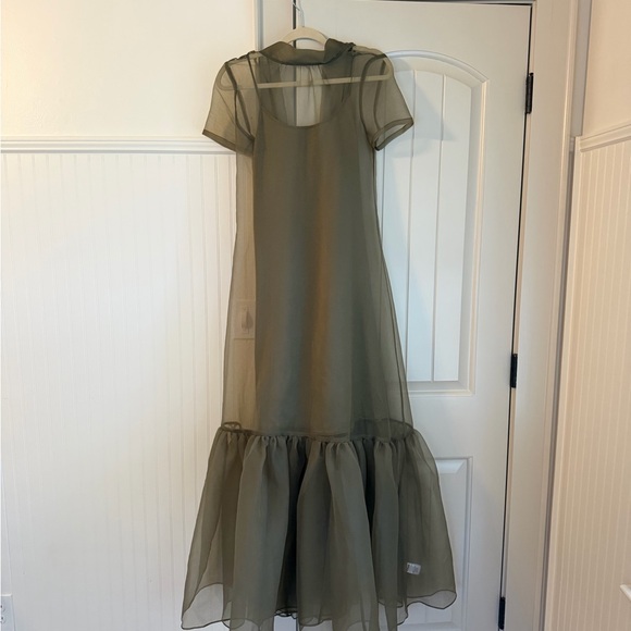 STAUD Dresses & Skirts - STAUD Calluna ruffled Organza maxi dress  Green